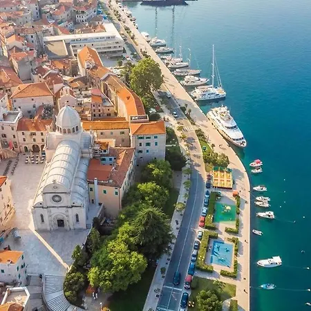 Apartamento Kresimir Apartman *